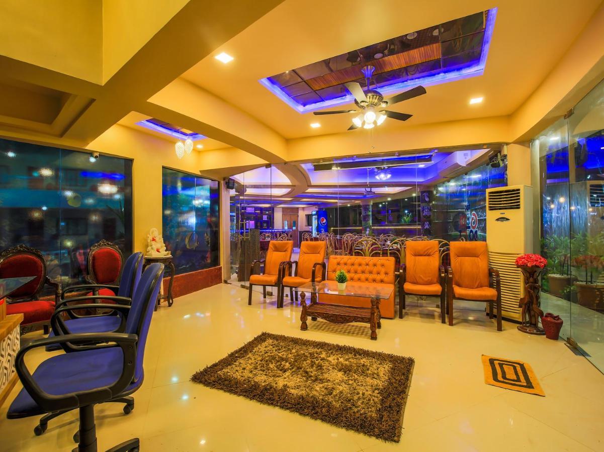 The Center Court Resort & Spa Varca Exterior foto